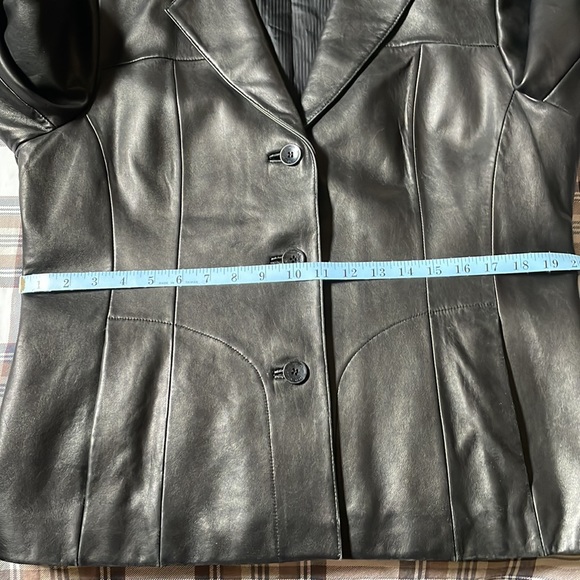 Wilson’s Leather Pelle Studio size Large - Picture 7 of 7